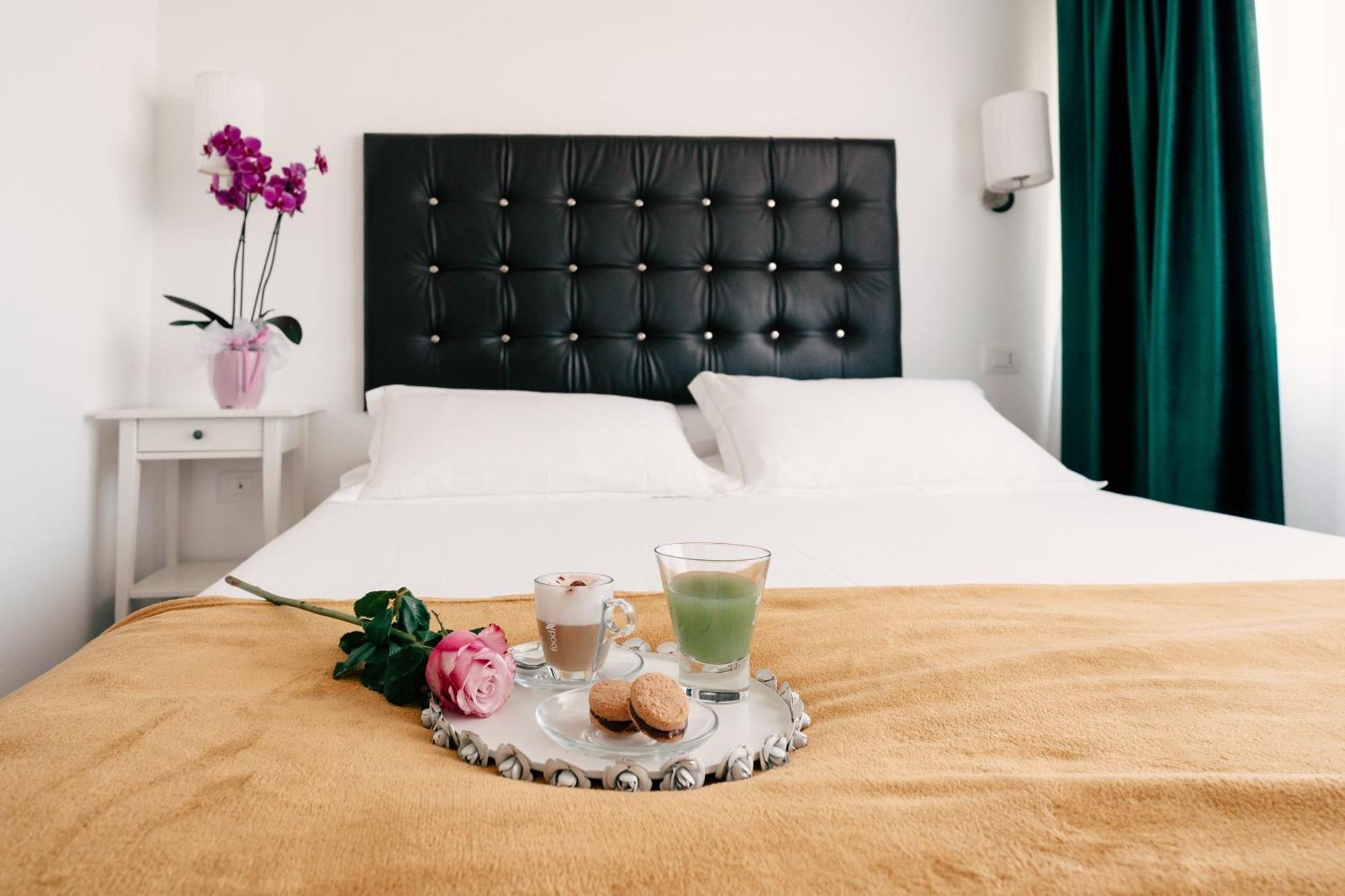 Bed and Breakfast Zyra Garden Club Аккуавіва-делле-Фонті Екстер'єр фото